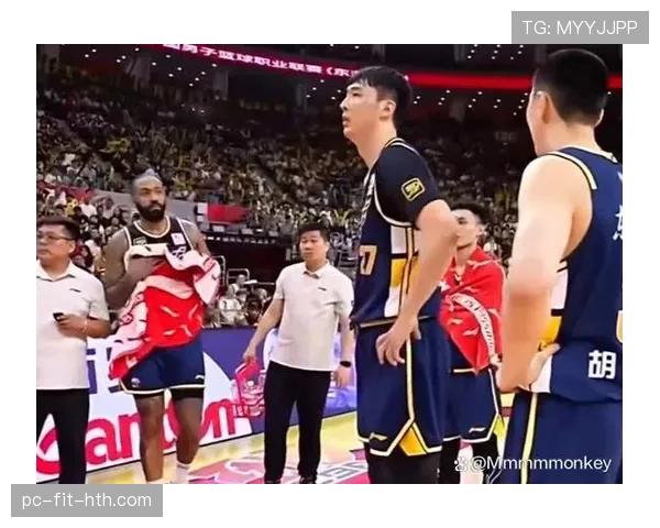 替补席球员犯规，裁判如何判罚？规则拆解